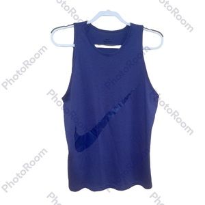 Nike dri-fit tank size L